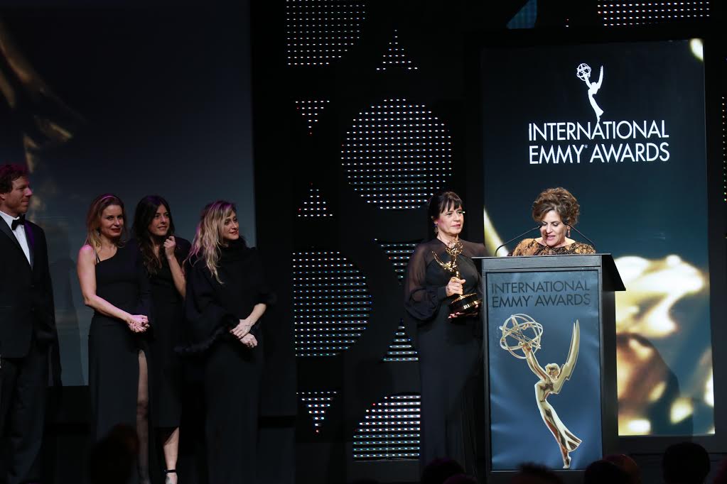 ‘Joia Rara’ recebe prêmio de melhor novela na 42a edição do Emmy Internacional